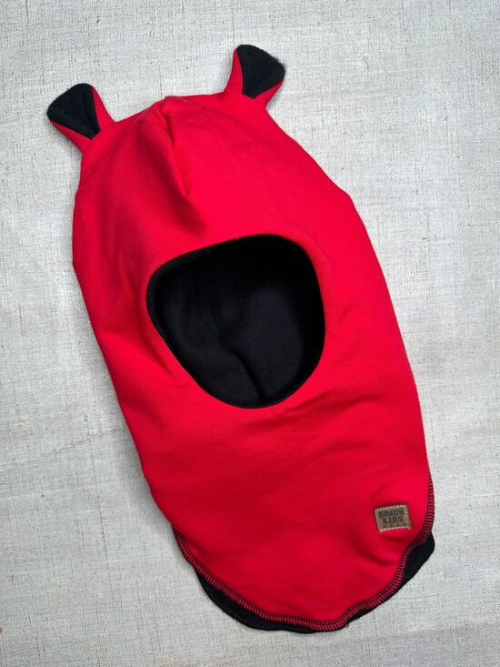 Ziemas ķivercepure ar lāča austiņām - Sarkana ar melnu flīsa oderi